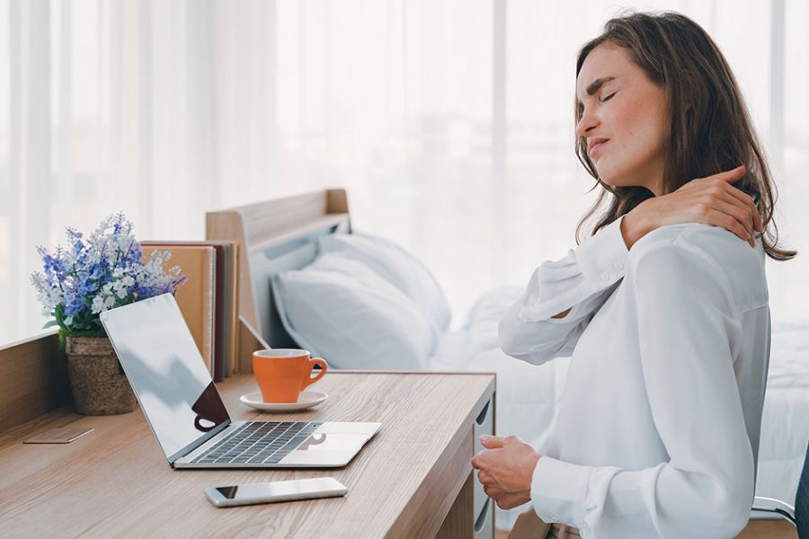 ευθειασμός αυχένα